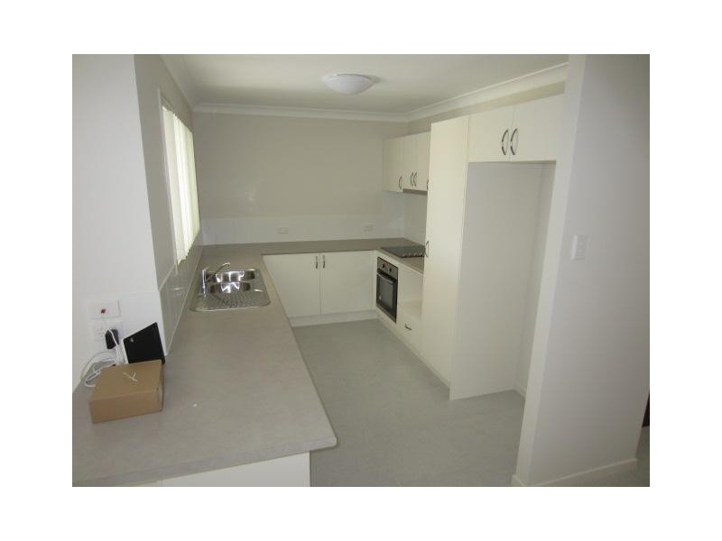 25 Epping Way, Mount Low QLD 4818