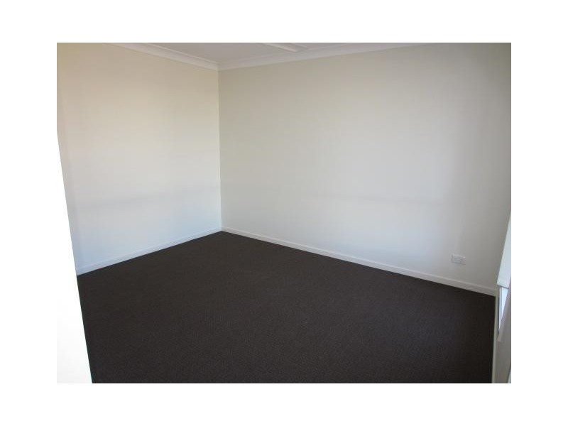 5 Smugglers Cove, Mount Low QLD 4818