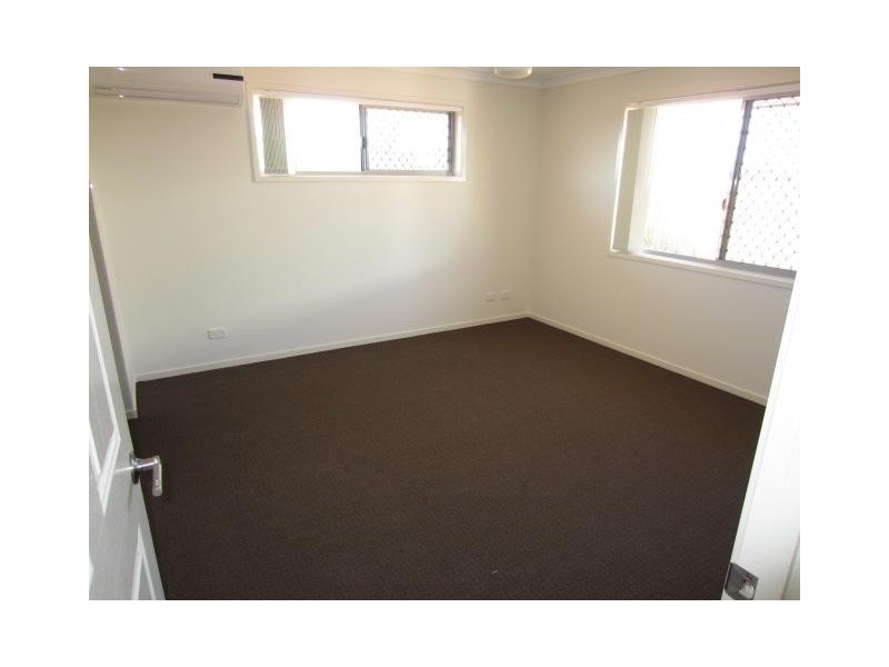 5 Smugglers Cove, Mount Low QLD 4818