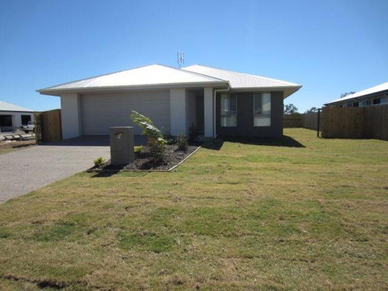 5 Smugglers Cove, Mount Low QLD 4818