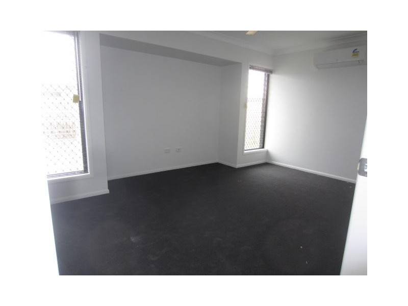 7 Dahlia Street, Burdell QLD 4818