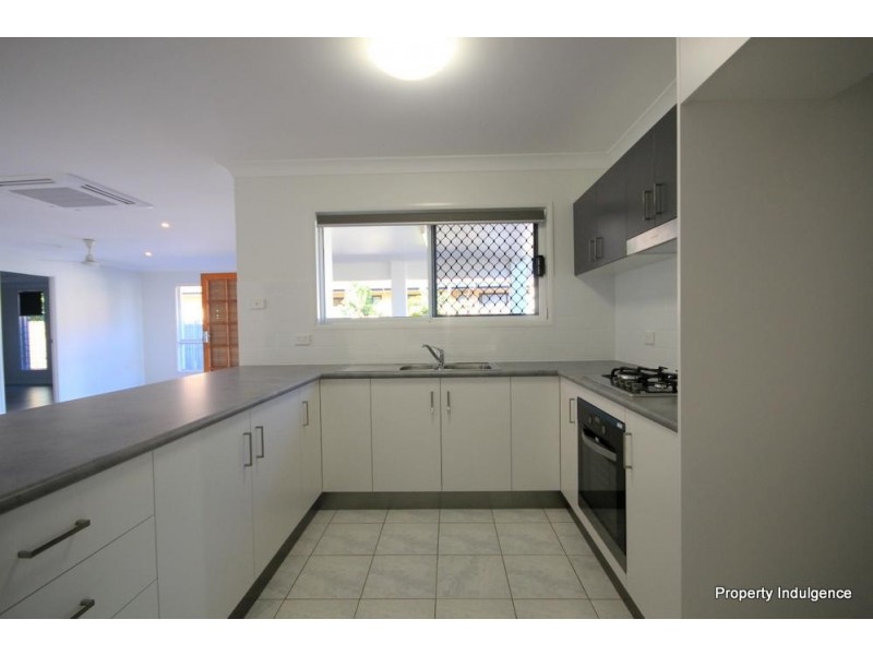 14 Waterpark Place, Idalia QLD 4811