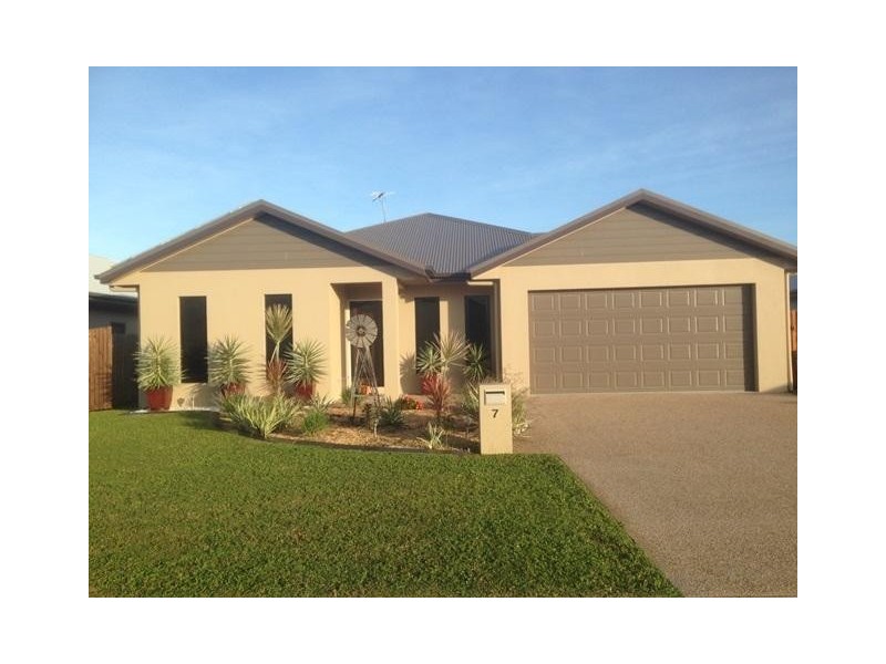 7  Apollonia Street, Burdell QLD 4818