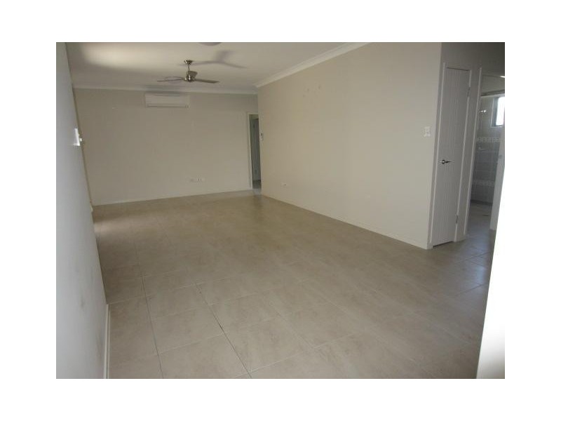 7  Apollonia Street, Burdell QLD 4818