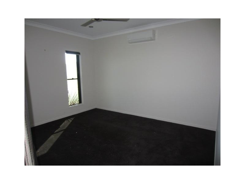 7  Apollonia Street, Burdell QLD 4818