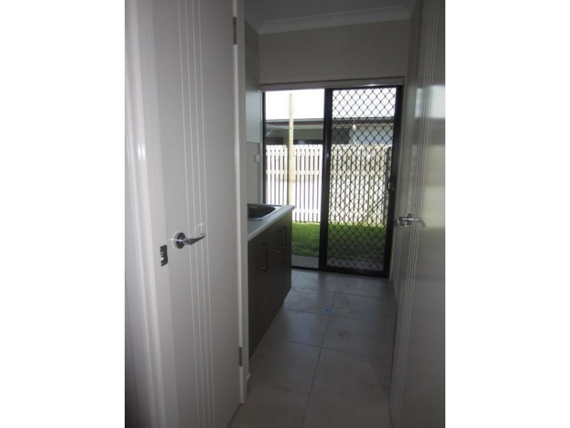 7  Apollonia Street, Burdell QLD 4818