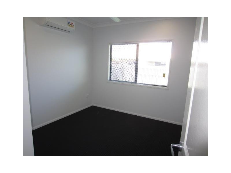 7  Ellendale Street, Mount Low QLD 4818