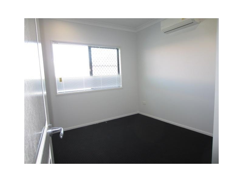 7  Ellendale Street, Mount Low QLD 4818