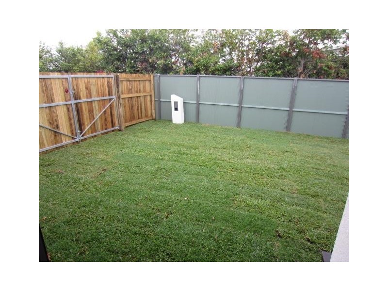 7  Ellendale Street, Mount Low QLD 4818