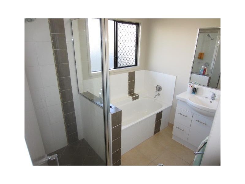 26 Mallorca Circuit, Burdell QLD 4818