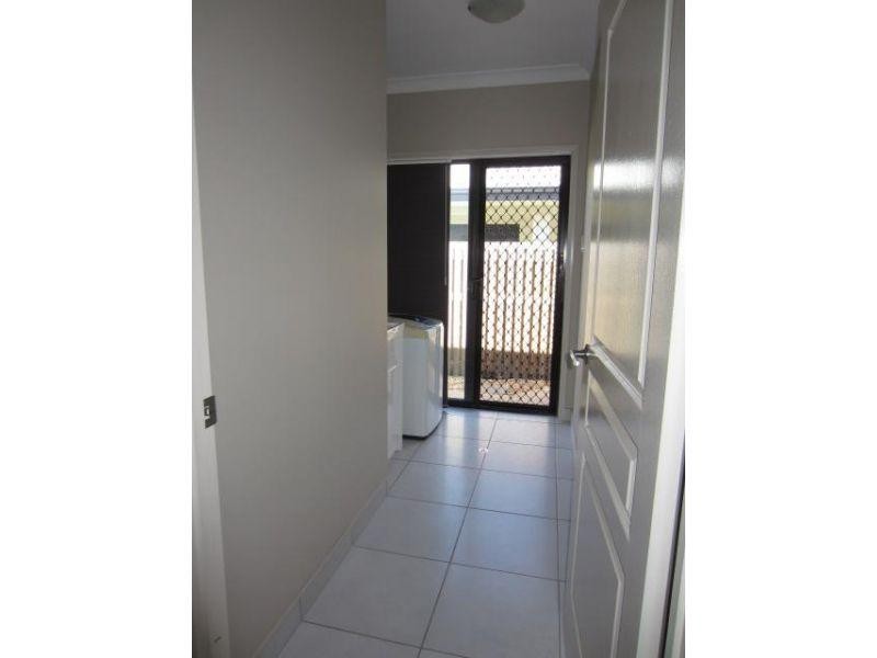 14 Oculina Street, Burdell QLD 4818