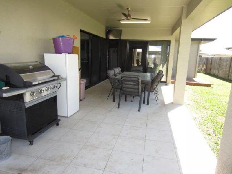 14 Oculina Street, Burdell QLD 4818