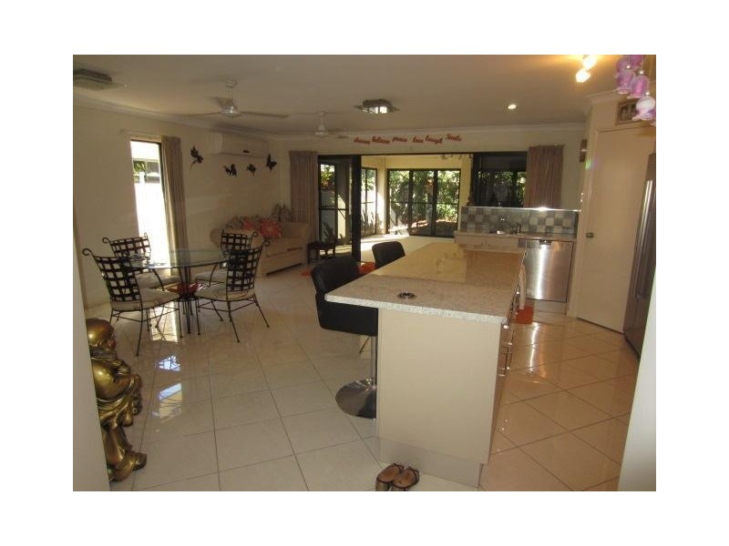 5 Osterlund Place, Burdell QLD 4818