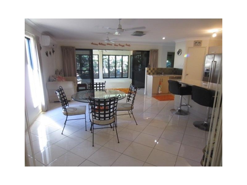 5 Osterlund Place, Burdell QLD 4818