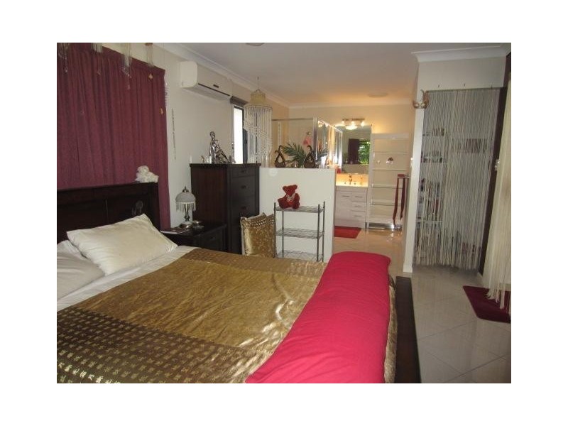 5 Osterlund Place, Burdell QLD 4818