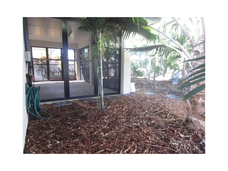 5 Osterlund Place, Burdell QLD 4818