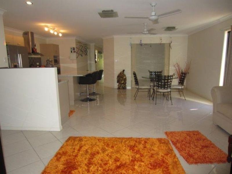 5 Osterlund Place, Burdell QLD 4818