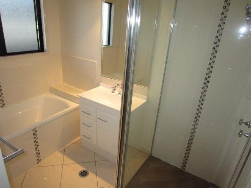 5 Osterlund Place, Burdell QLD 4818