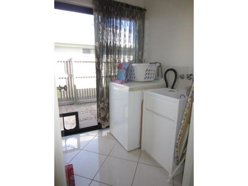 5 Osterlund Place, Burdell QLD 4818