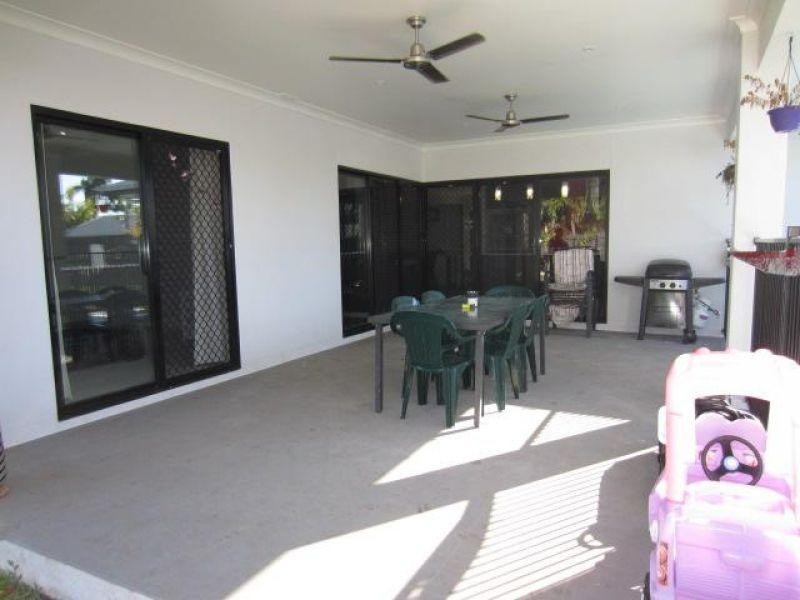 101 Daydream Circuit, Burdell QLD 4818