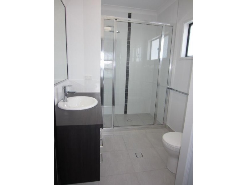 30 Dahlia Street, Burdell QLD 4818