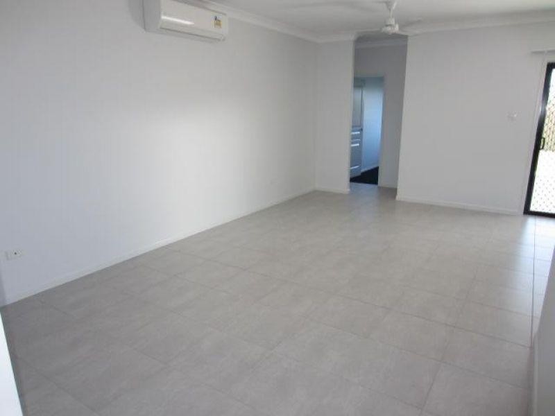 30 Dahlia Street, Burdell QLD 4818