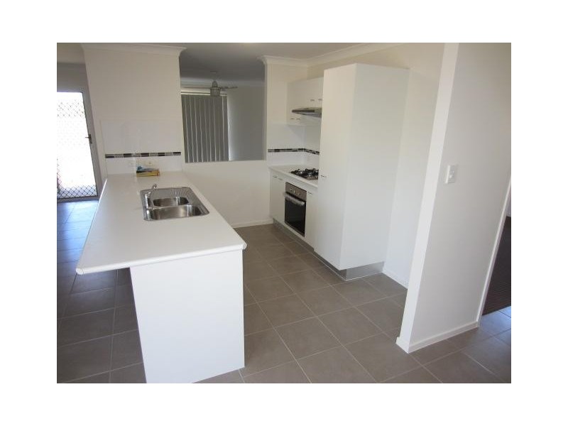 7 Beach Court, Balgal Beach QLD 4816