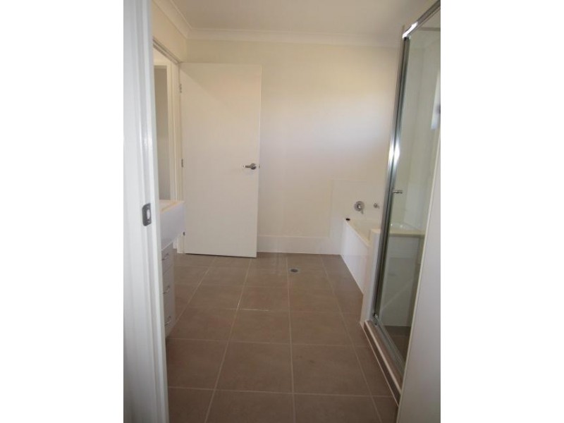 7 Beach Court, Balgal Beach QLD 4816