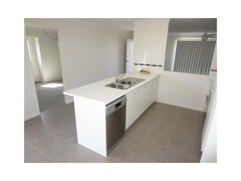 7 Beach Court, Balgal Beach QLD 4816