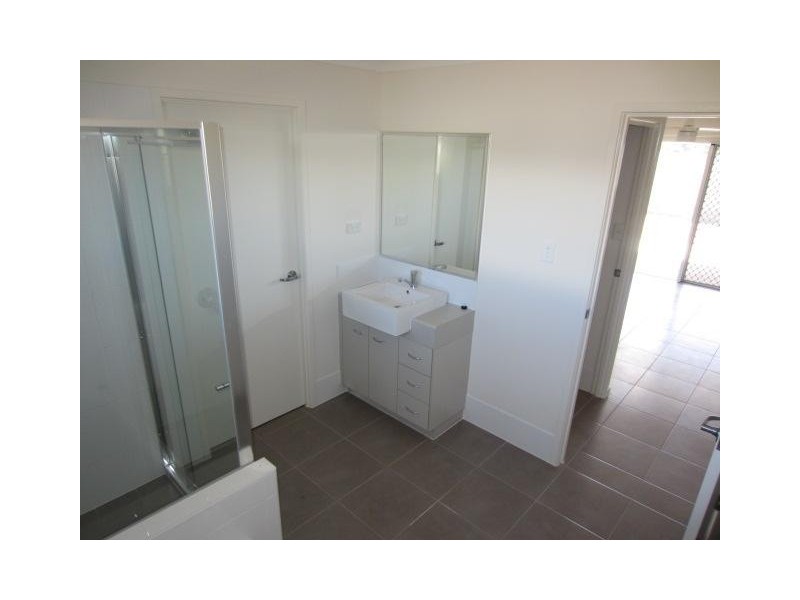 7 Beach Court, Balgal Beach QLD 4816