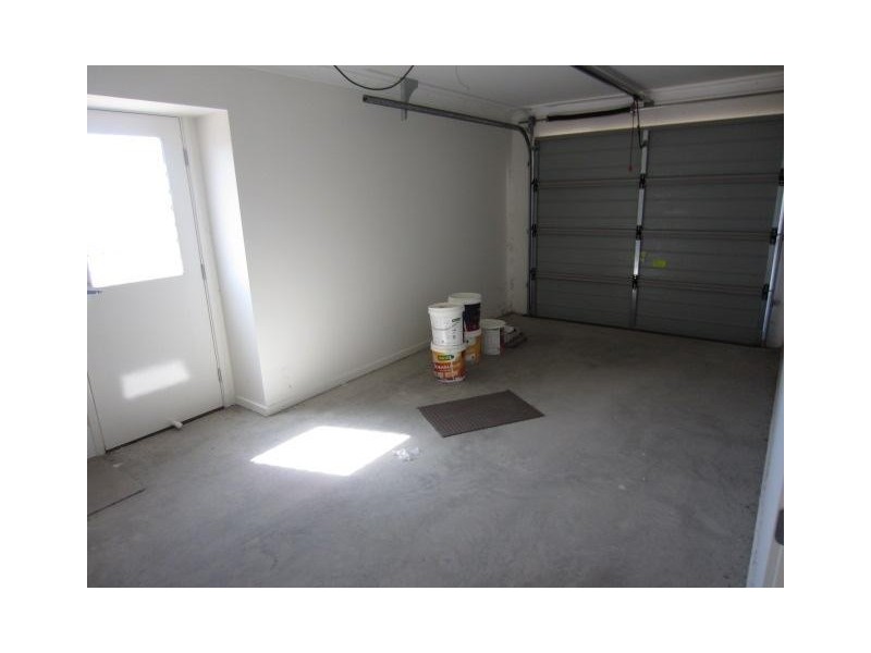 7 Beach Court, Balgal Beach QLD 4816