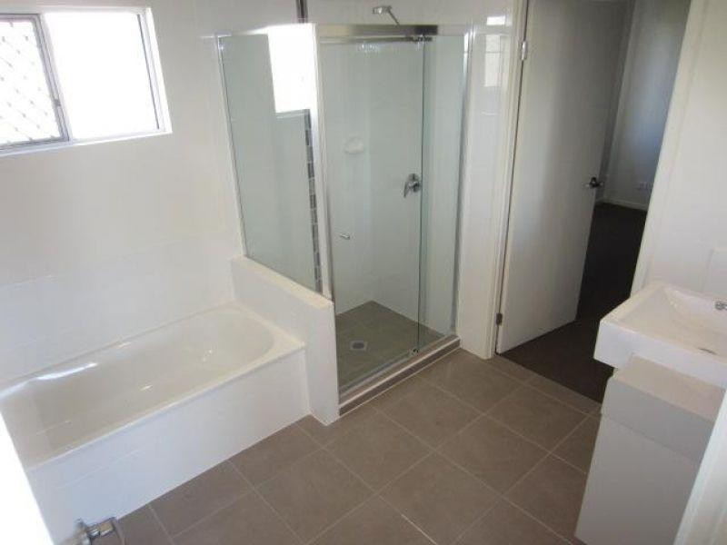 7 Beach Court, Balgal Beach QLD 4816