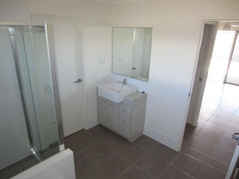 7 Beach Court, Balgal Beach QLD 4816