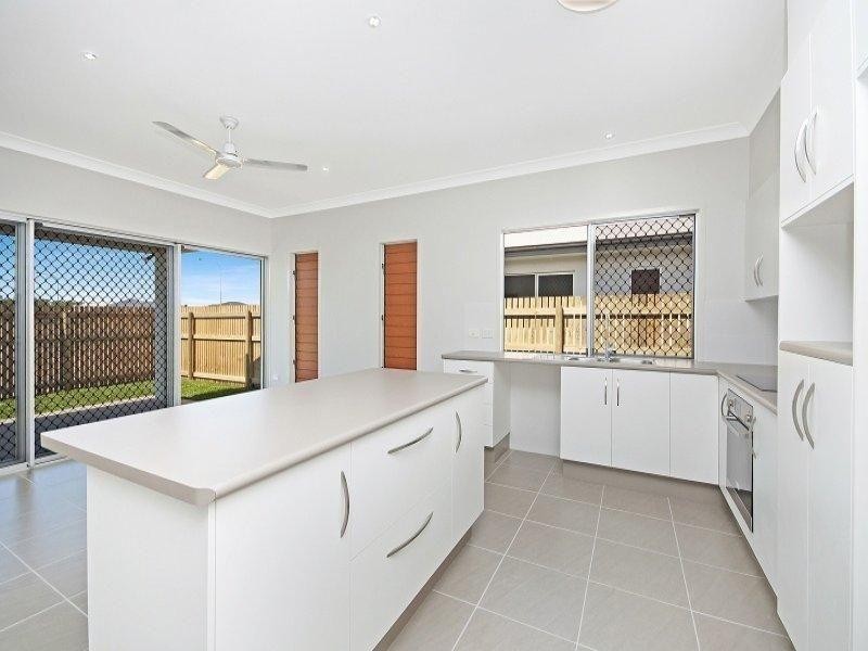 5 Orilla Court, Deeragun QLD 4818
