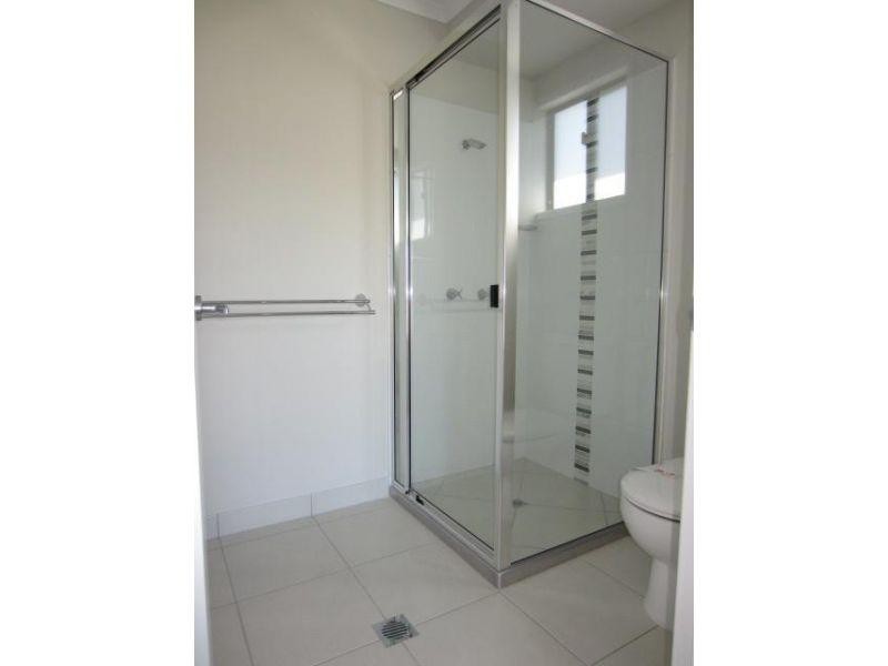 10 Beach Court, Balgal Beach QLD 4816