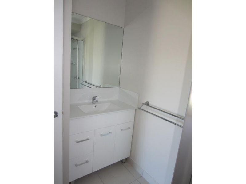 10 Beach Court, Balgal Beach QLD 4816