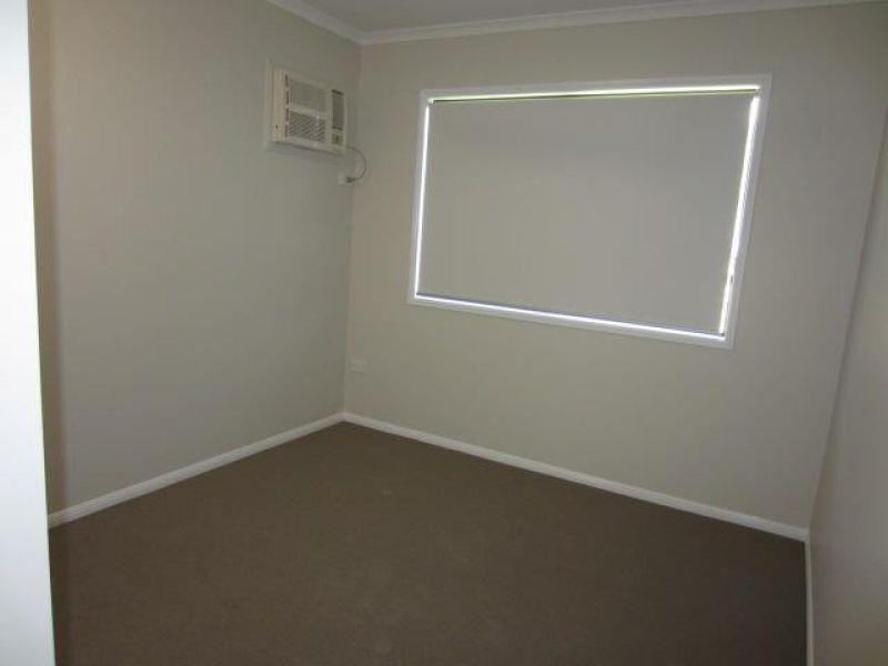 10 Beach Court, Balgal Beach QLD 4816