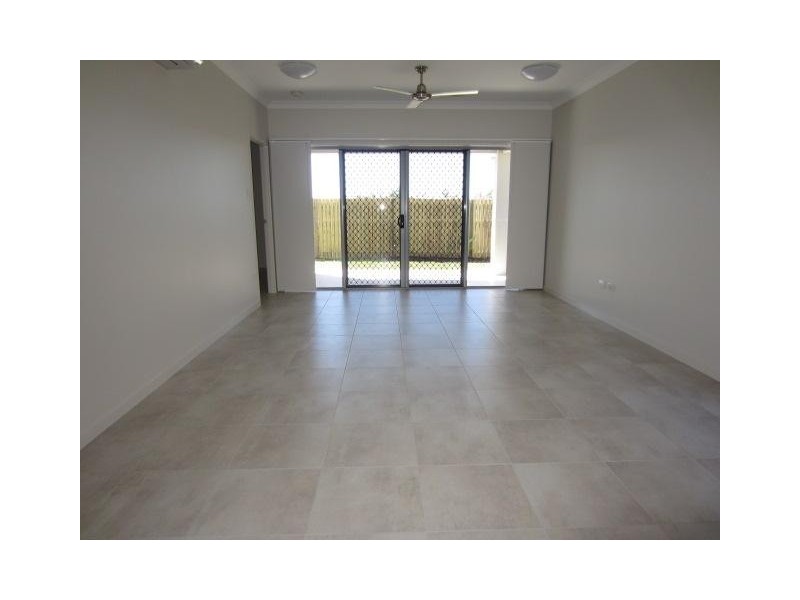 16 Dahlia Street, Burdell QLD 4818