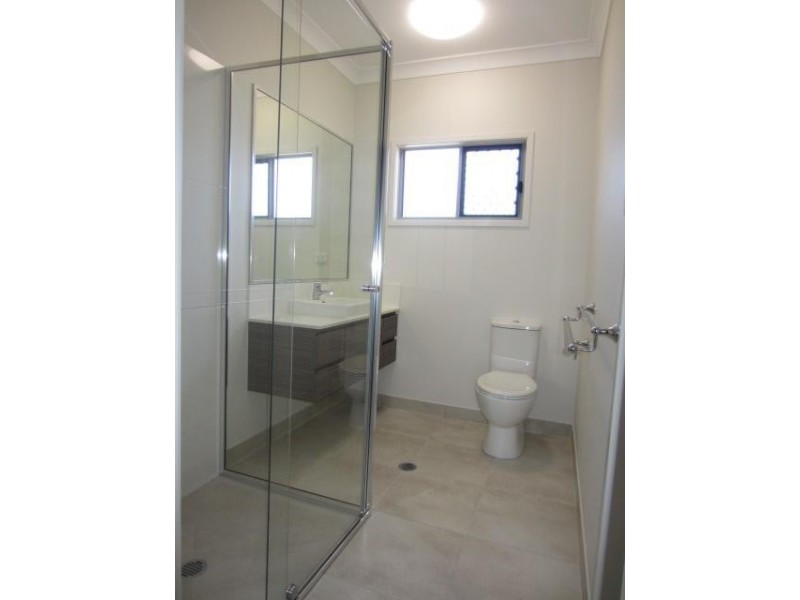 16 Dahlia Street, Burdell QLD 4818