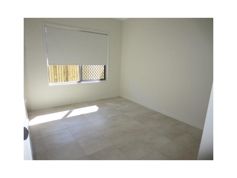 16 Dahlia Street, Burdell QLD 4818