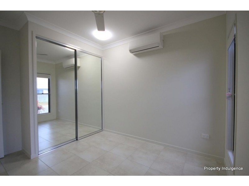 16 Dahlia Street, Burdell QLD 4818