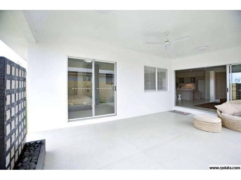 22 Dunlop Street, Kelso QLD 4815