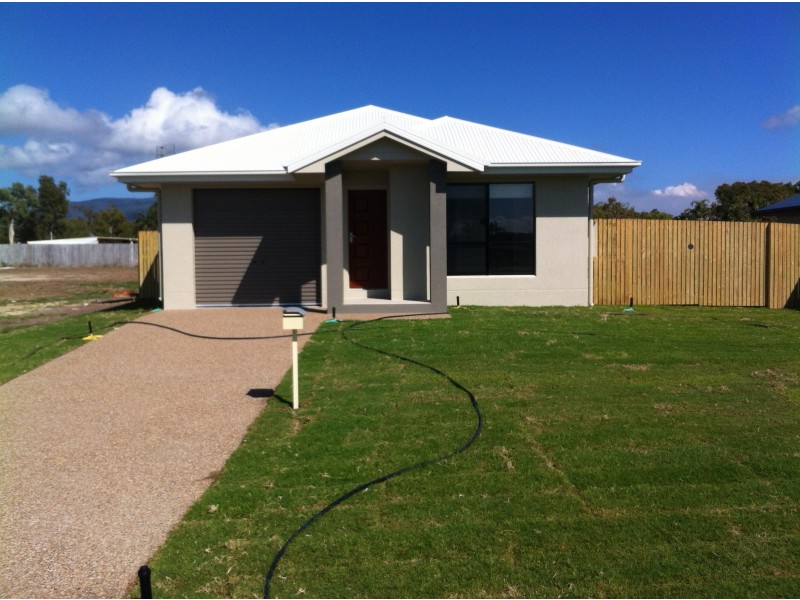 6 Beach Court, Balgal Beach QLD 4816