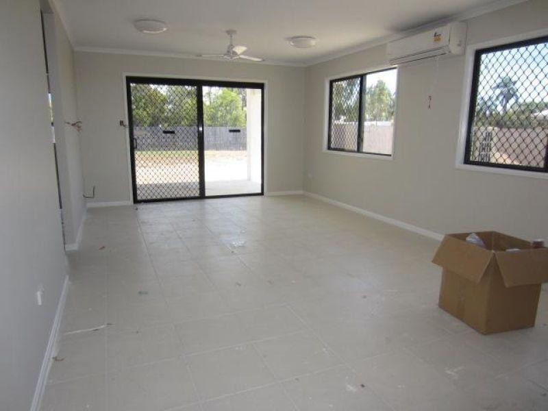 6 Beach Court, Balgal Beach QLD 4816