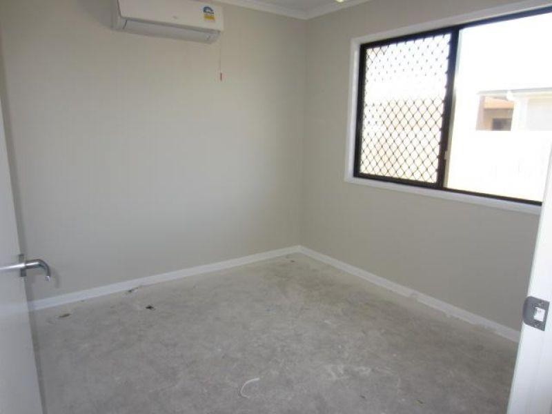 6 Beach Court, Balgal Beach QLD 4816