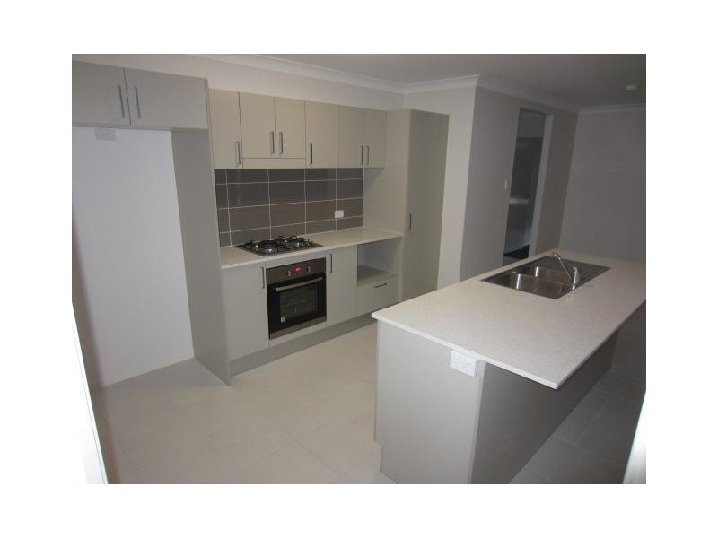 22 Iona Avenue, Burdell QLD 4818