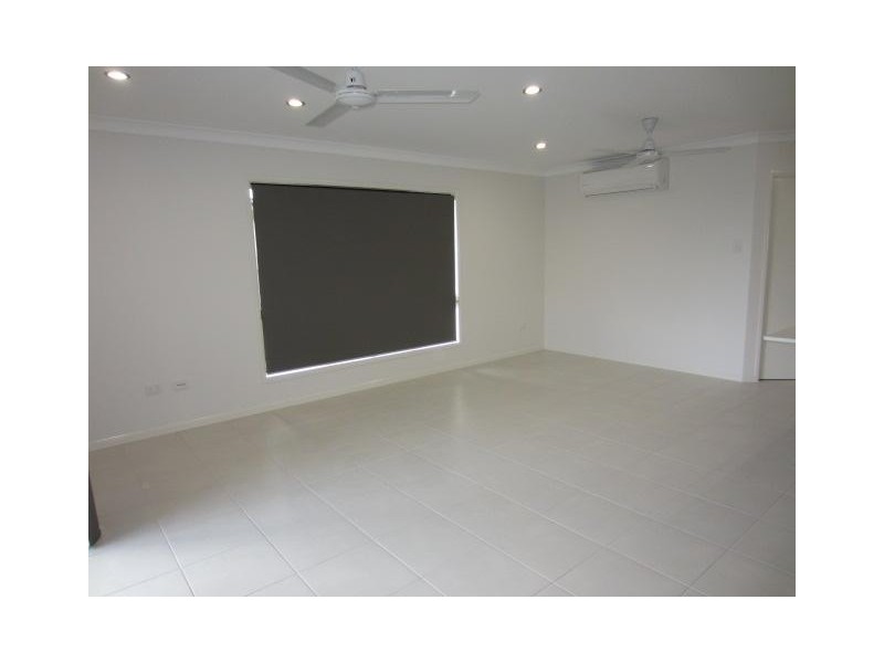 22 Iona Avenue, Burdell QLD 4818