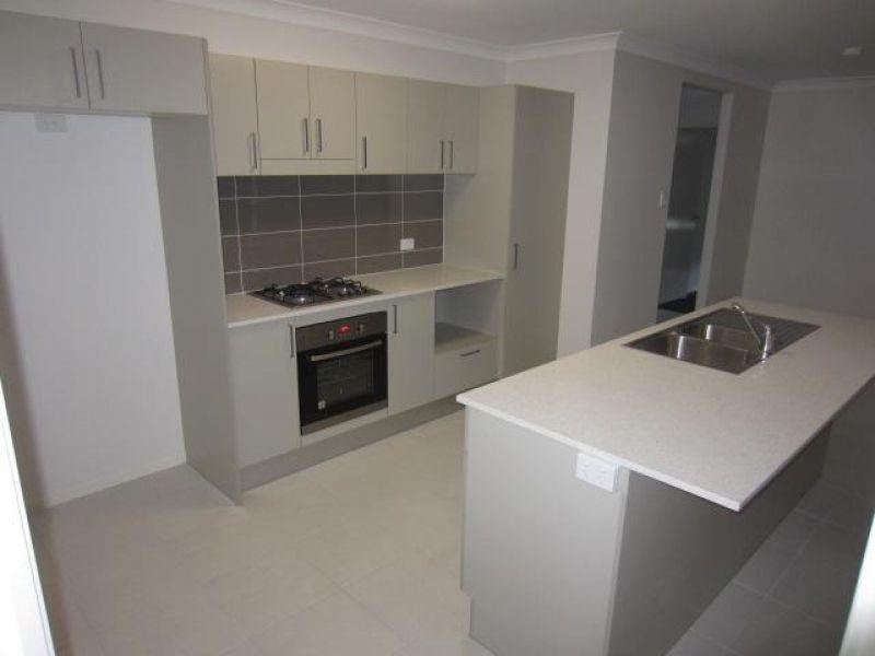 22 Iona Avenue, Burdell QLD 4818