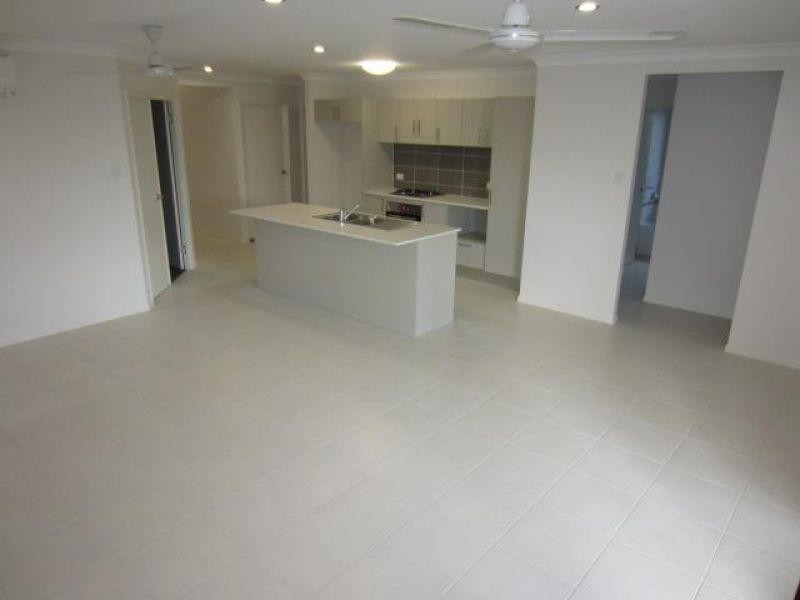 22 Iona Avenue, Burdell QLD 4818