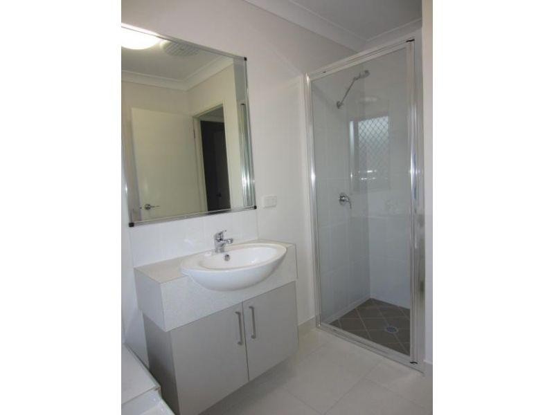 22 Iona Avenue, Burdell QLD 4818